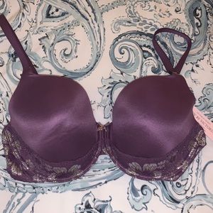Victoria’s Secret Body by Victoria Lined Perfect Coverage